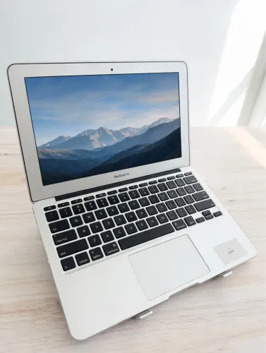 MacBook Air 11" A1370 - Teclado Revisado / Trocado - Fortaleza