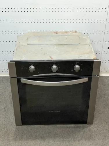 Forno elétrico Eletrolux de M até 6x sem juros
