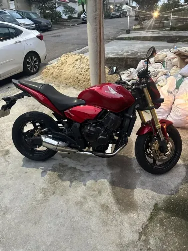 Cb Hornet 600