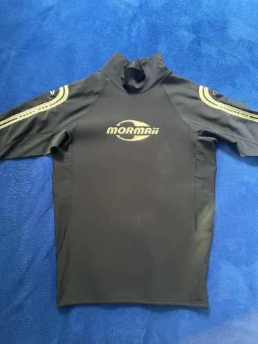 Lycra com neoprene marca Mormai - Tamanho G