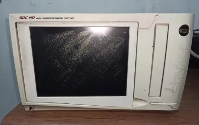 Computador Gravador De Endoscopia Stryker Sdc Hd + Controle (Usado)