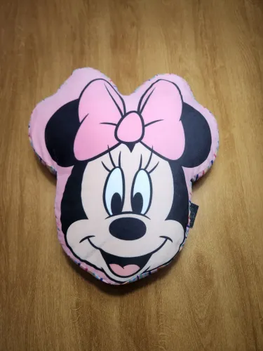 Almofada Rosto Minnie 32 cm x 36cm