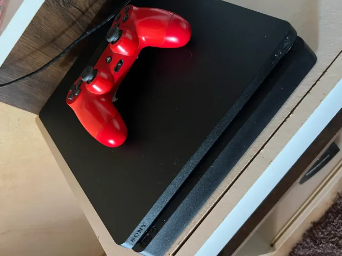 Ps4 slim 1tera