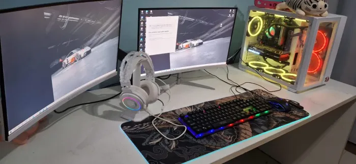 Monitor Bluecase 23.8 Curvo 