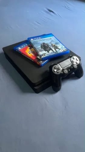 Play Station 4 Slim 500GB - 2 Jogos e 1 Controle