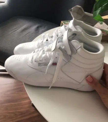 Tênis Reebok Freestyle Hi couro branco - n.37