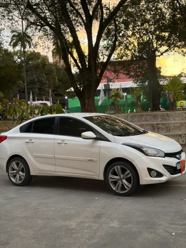 Hyundai HB20S C.plus/c.style 1.6 Flex 16V Mec.4p 2015