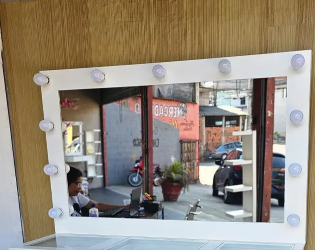 Moldura camarim 1.30x80 - mostruário