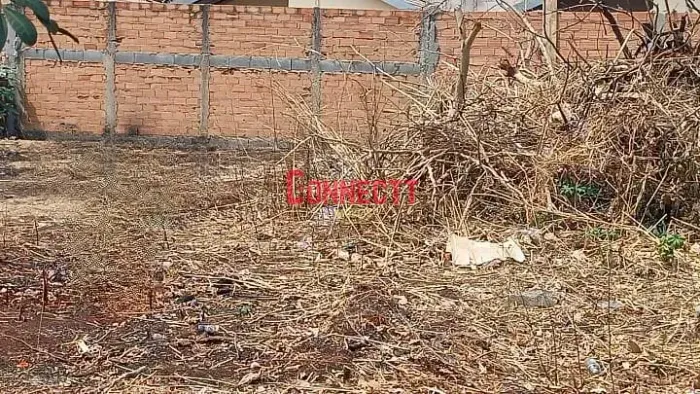 TERRENO SENDO 160m² SENDO 8X20 NO JARDIM CRISTO REDENTOR