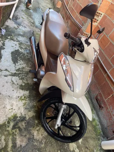 Biz 125 