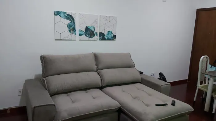 Sofá retrátil super confortável