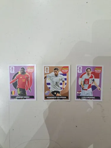Kit 3 Figurinhas Extras Legends
