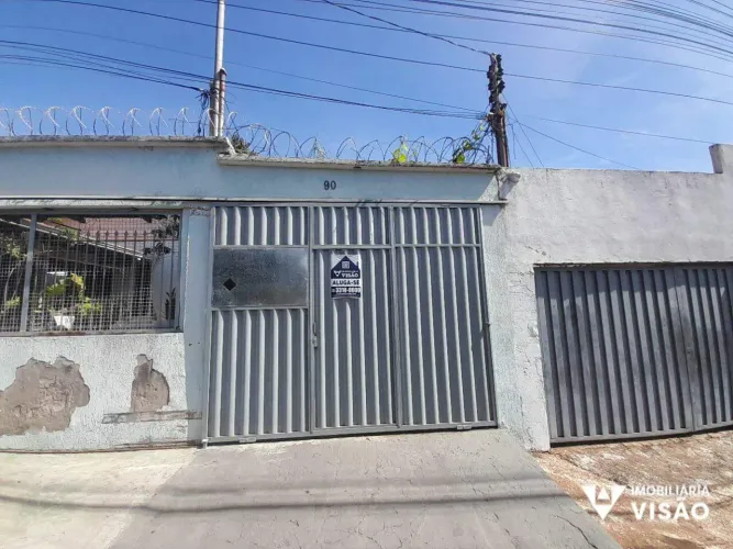 CASA PARA ALUGUEL, 03 QUARTOS, 01 SUÍTE, 01 VAGA, LEBLON - UBERABA/MG