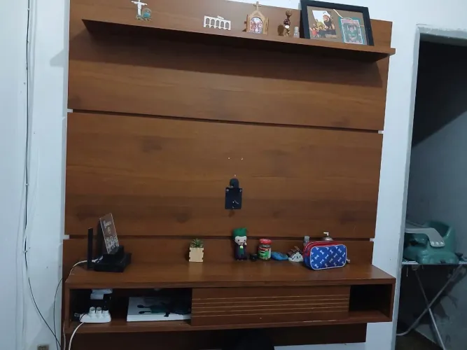 Painel para televisão 140