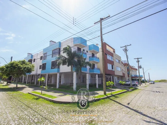 Aluguel temporada Torres 1 quadra mar Apartamento
