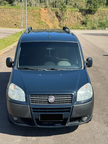 Fiat Doblo Essence 1.8 Flex 16V 5P 2012