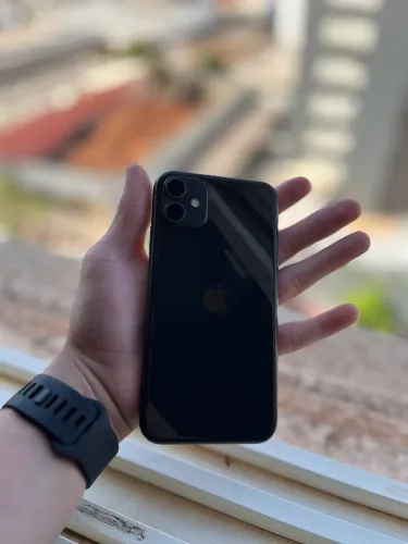 iPhone 11 64GB Conservado - R$ 1.100