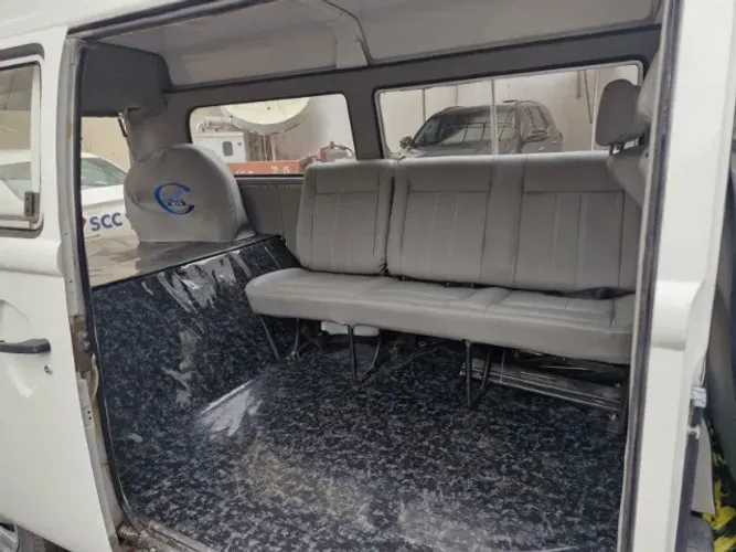 Volkswagen Kombi Standard/ Luxo/ Serie Prata 1998