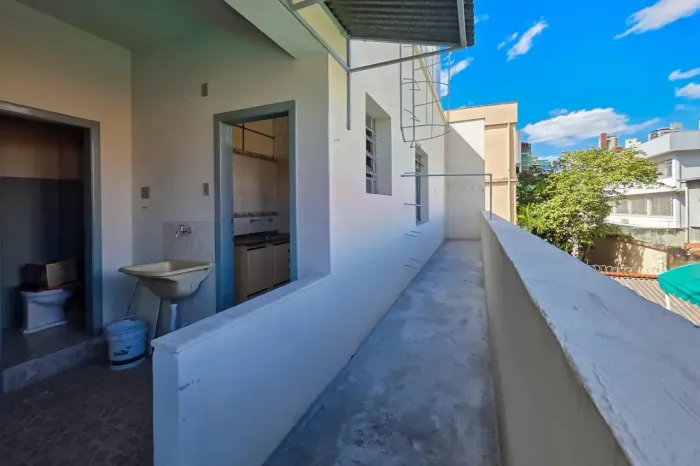 APARTAMENTO A VENDA, 03 QUARTOS, 01 VAGA