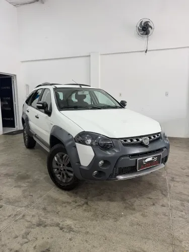 Fiat Palio Week. Adv. Dualogic 1.8 Flex 2014