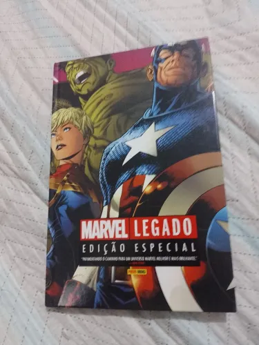 HQ Marvel Legado Edição Especial