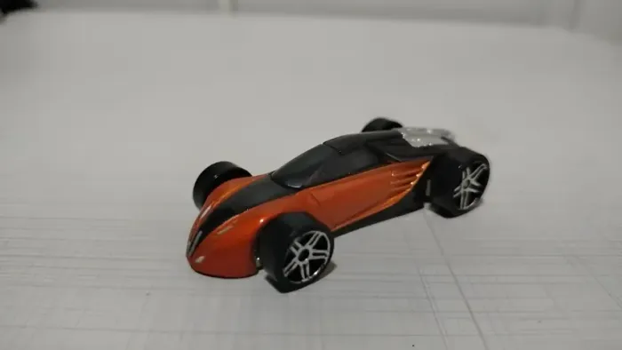 Miniatura Itso-skeenie Hotwheels 1/64 Preto