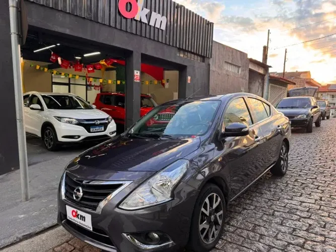Nissan Versa SL 1.6 16V Flexstart 4P Aut. 2017