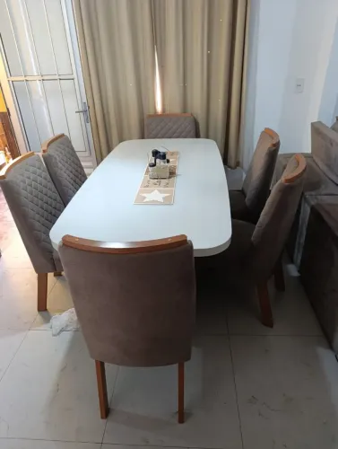 Mesa MDF com tampo de vidro