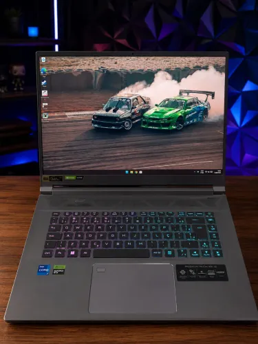 Acer Predator Triton 300 SE - i7 12ª Geração | RTX 3060 | Tela 240Hz | 16GB DDR5 | SSD 1TB