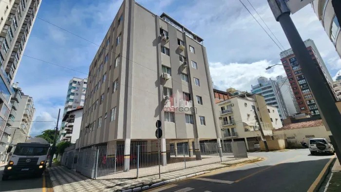 ?? ALUGUEL ANUAL | APARTAMENTO 1 DORMITÓRIO COM GARAGEM NO CENTRO DE BALNEÁRIO CAMBORIÚ
