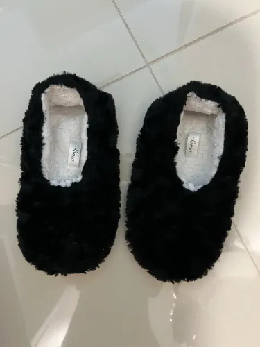 Pantufas pretas