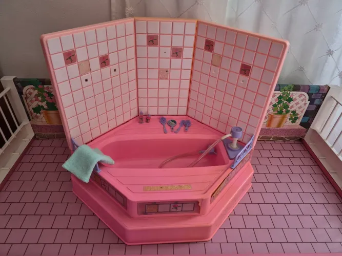Barbie Banho de Beleza - Banheira anos 90 .