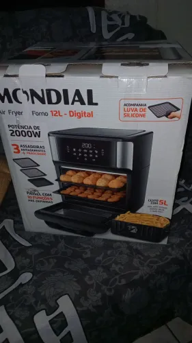 Vende uma air fryer nova nunca usada!