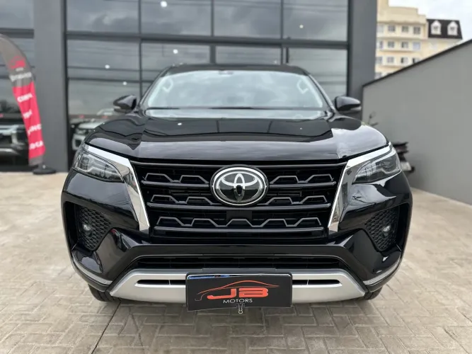 Toyota Hilux SW4 4X4 2.8 Diesel 2021