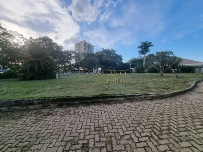Terreno à venda de 2.016 m² | Condominio Quinta das Flores - Cidade Jardim | São José dos