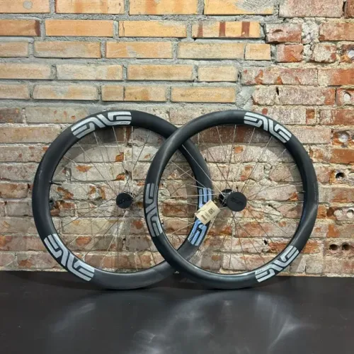 Rodas ENVE SES 4.5 PRO Carbon - 700c | Center Lock | Tubeless Ready