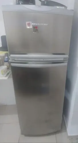 Vendo Geladeira - Para sair rápido.