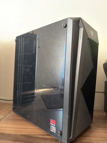 Computador Pichau Gamer, AMD Ryzen 5 4600G, 8GB DDR4, SSD 120GB