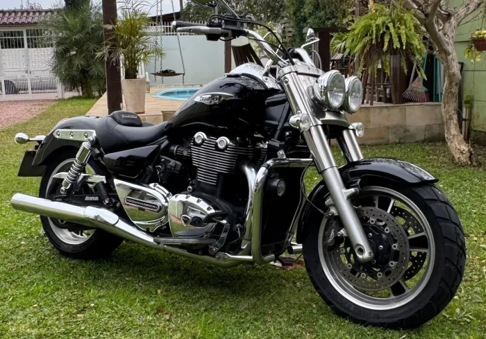 TRIUMPH THUNDERBIRD COMMANDER 1700 ABS - 2015