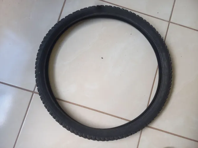 Pneu 24"mountain bike usado