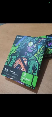 Placa Gráfica G210 1GB DDR3 com Conexões HDMI e DVI Ultimas peças
