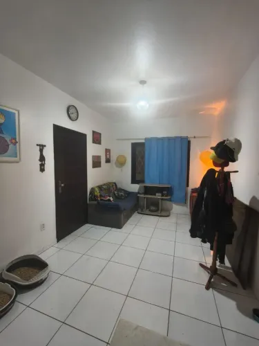 Quarto em casa no Itaum - R$850,00