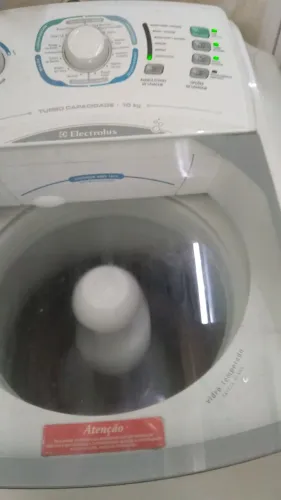 Lavadora de roupas Electrolux