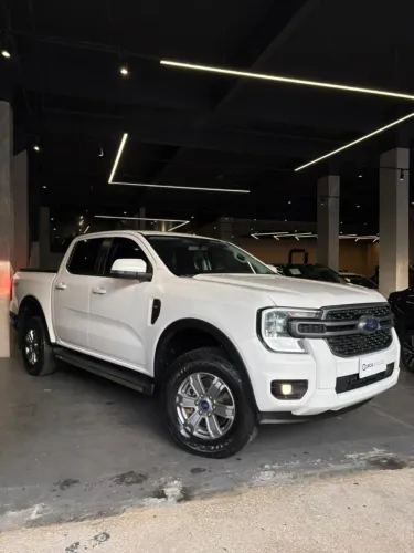 Ford Ranger XLS 3.0 V6 4X4 CD Diesel Aut. 2024