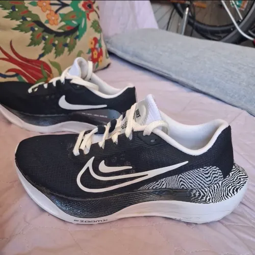 Nike Zoom Fly 5 Feminino