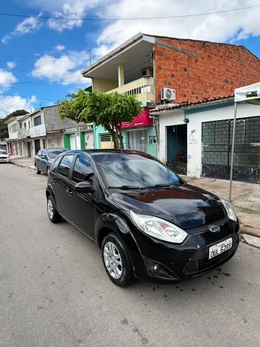 Ford Fiesta 1.6 16V Flex Mec. 5P 2014
