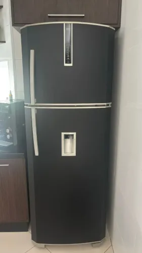 GELADEIRA DUPLEX BOSCH FROST FREE KDN49 INOX