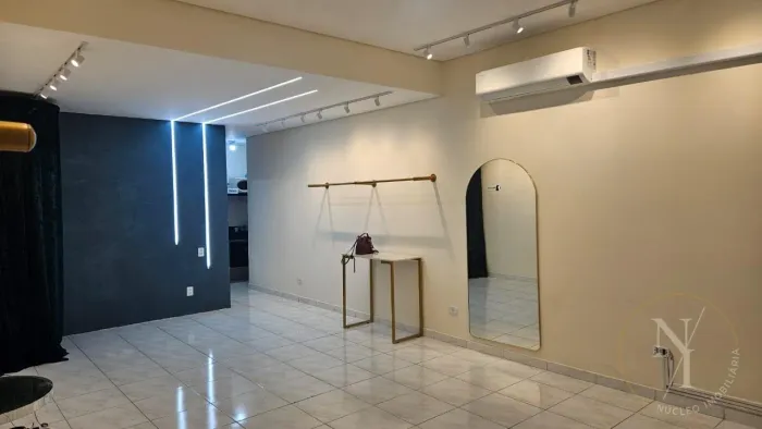 Salão Comercial 65m² com Ar Condicionado na Vila Galvão Guarulhos