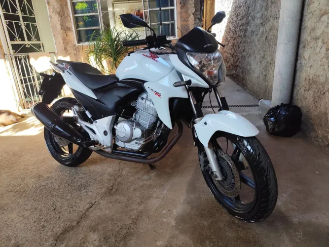 Cb300R
