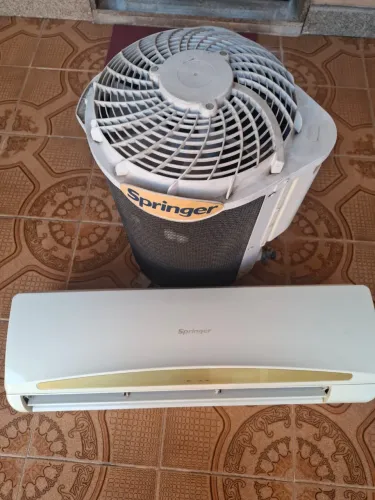 Ar Condicionado Springer Split 9000 btus